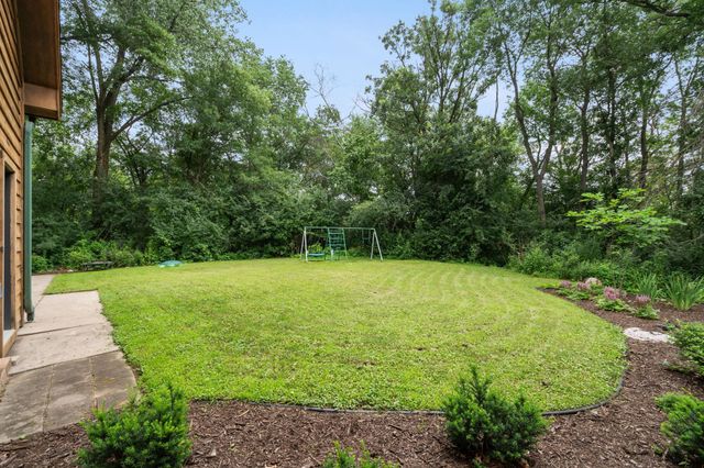 1303 Birch Park Road, Saint Joseph Twp, WI 54082