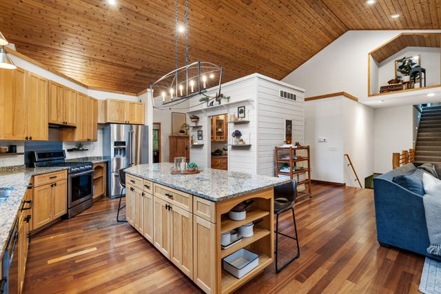 1303 Birch Park Road, Saint Joseph Twp, WI 54082