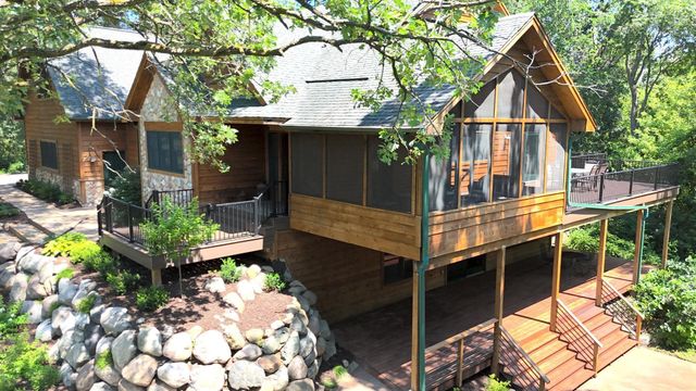 1303 Birch Park Road, Saint Joseph Twp, WI 54082