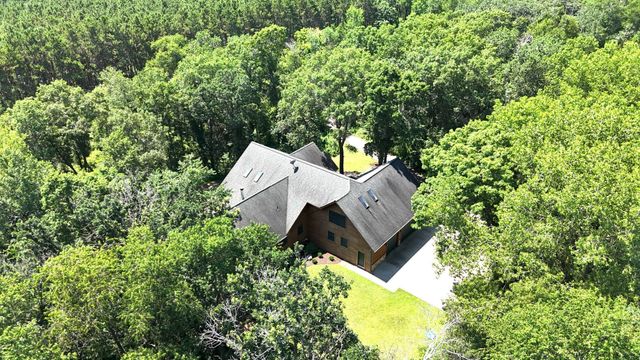 1303 Birch Park Road, Saint Joseph Twp, WI 54082