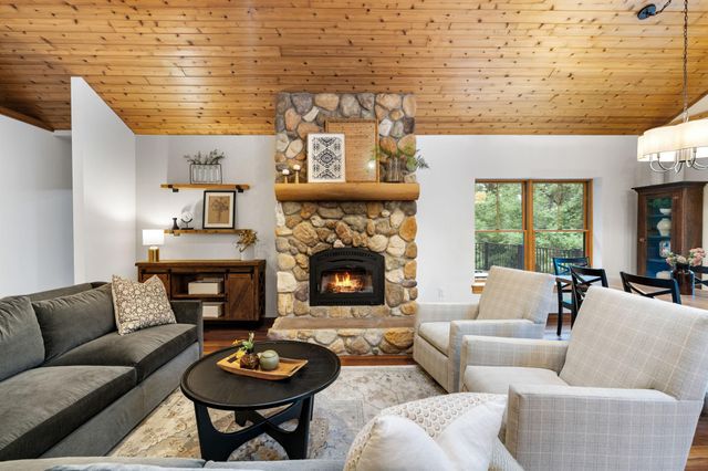 1303 Birch Park Road, Saint Joseph Twp, WI 54082