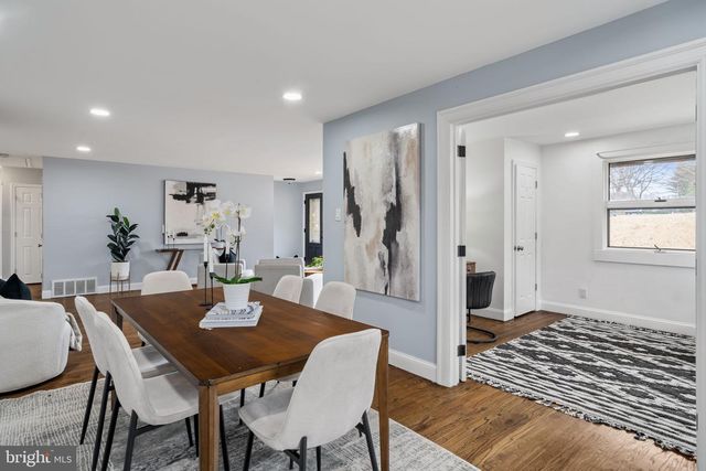 19 EDGEMOOR RD, Cheltenham, PA 19012