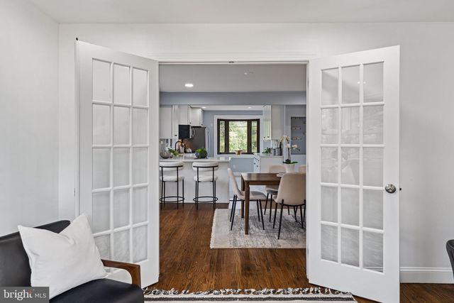 19 EDGEMOOR RD, Cheltenham, PA 19012