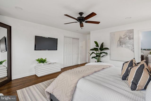 19 EDGEMOOR RD, Cheltenham, PA 19012