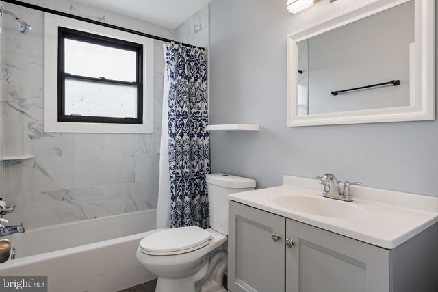 19 EDGEMOOR RD, Cheltenham, PA 19012