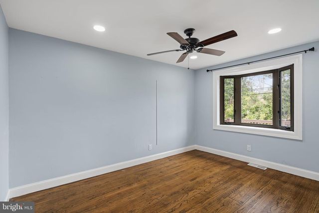 19 EDGEMOOR RD, Cheltenham, PA 19012