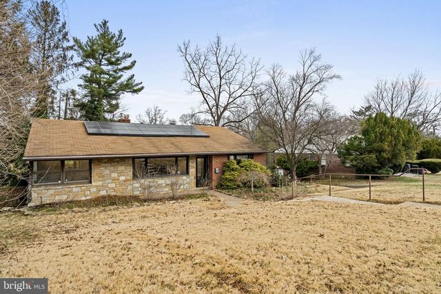 19 EDGEMOOR RD, Cheltenham, PA 19012