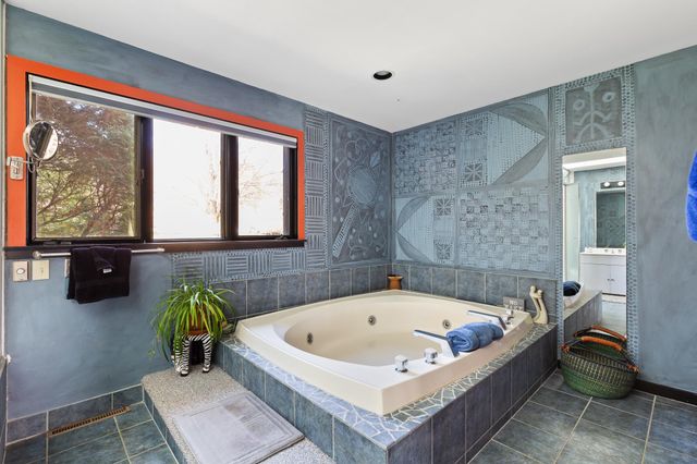 534 Cream Hill Road, Mendon, VT 05701