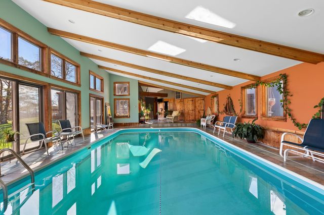 534 Cream Hill Road, Mendon, VT 05701