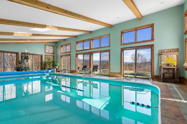 534 Cream Hill Road, Mendon, VT 05701