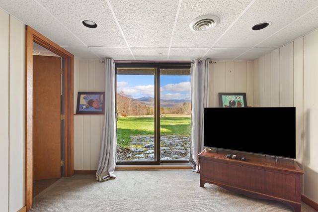 534 Cream Hill Road, Mendon, VT 05701