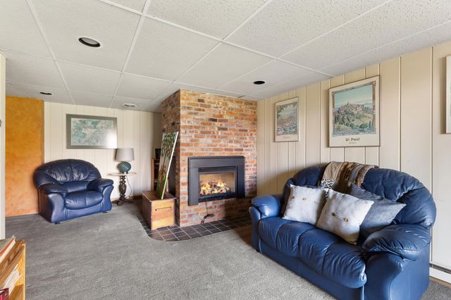 534 Cream Hill Road, Mendon, VT 05701