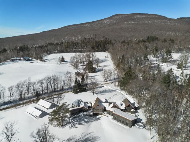 534 Cream Hill Road, Mendon, VT 05701