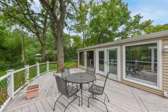 2417 N 117th STREET, Wauwatosa, WI 53226