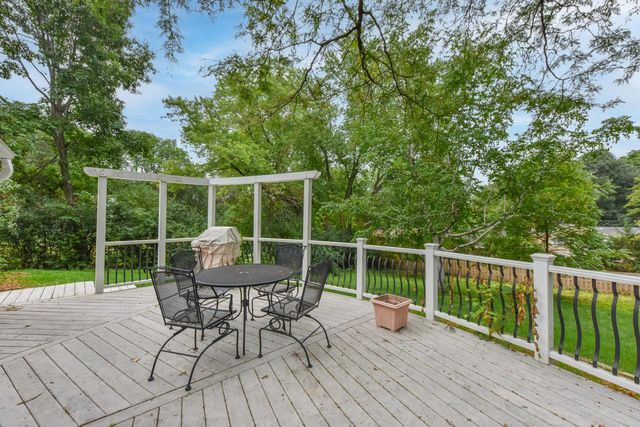 2417 N 117th STREET, Wauwatosa, WI 53226