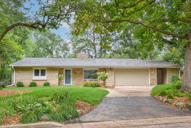2417 N 117th STREET, Wauwatosa, WI 53226