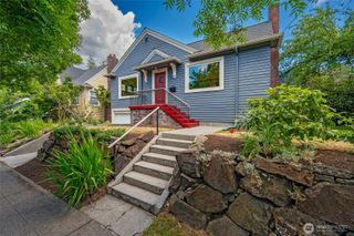 2562 6th Avenue W, Seattle, WA 98119