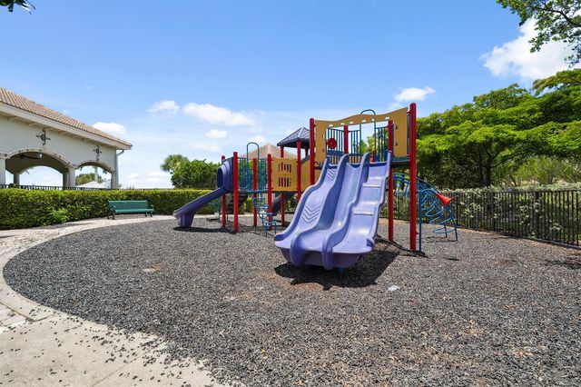 2721 NW Treviso Circle, Port St. Lucie, FL 34986