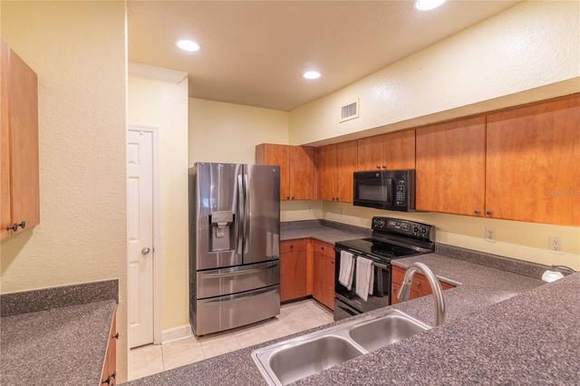 202 E SOUTH STREET 1044, Orlando, FL 32801
