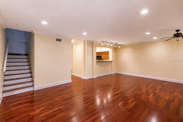 202 E SOUTH STREET 1044, Orlando, FL 32801