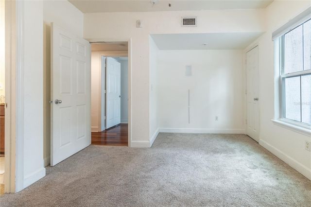 202 E SOUTH STREET 1044, Orlando, FL 32801