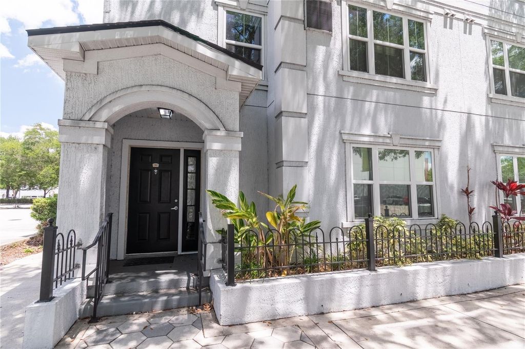 202 E SOUTH STREET 1044, Orlando, FL 32801