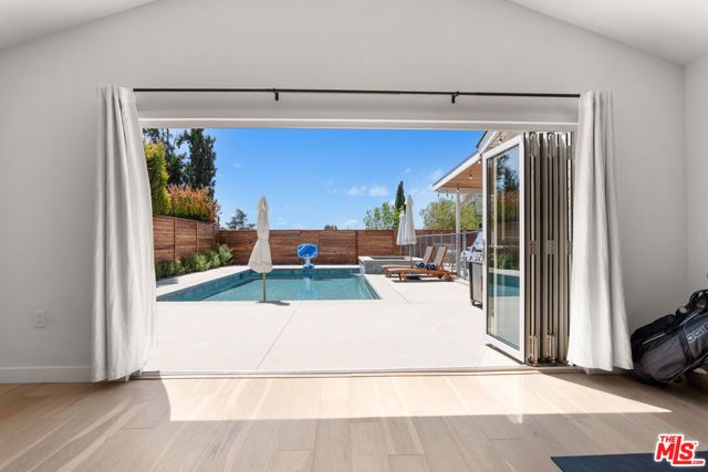 10510 Kurt Street, Lakeview Terrace (los Angeles), CA 91342