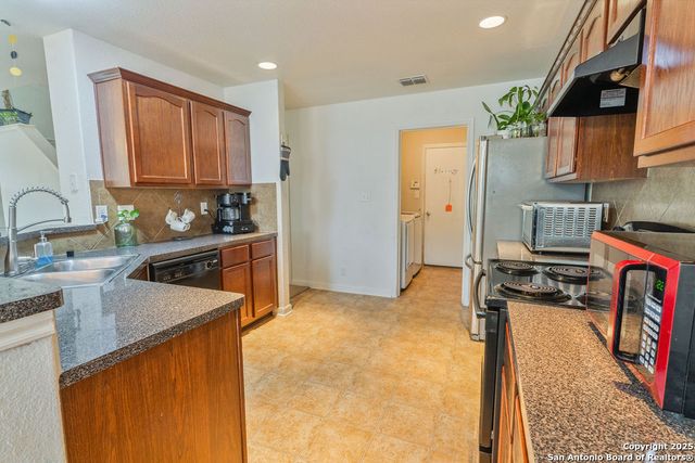 10203 Big Spring, San Antonio, TX 78223