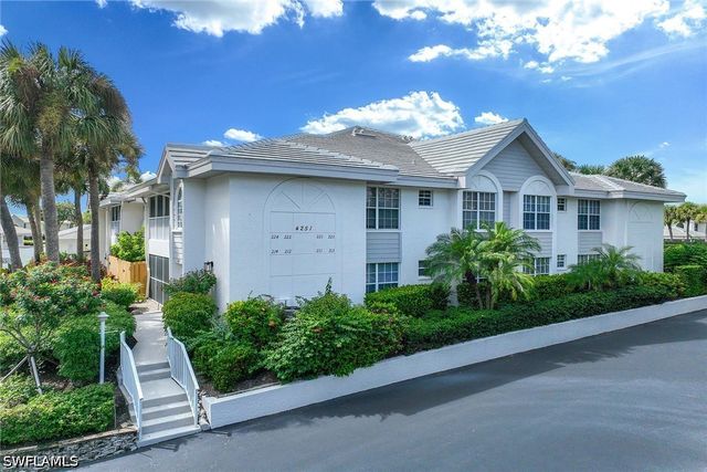 4251 Lake Forest DR 214, Bonita Springs, FL 34134