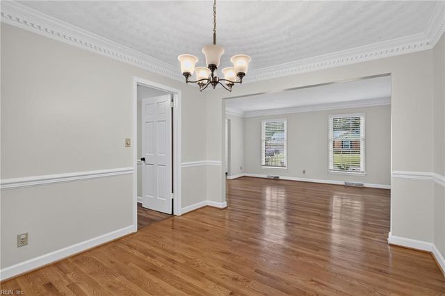 3208 Pineridge DR, Chesapeake, VA 23321