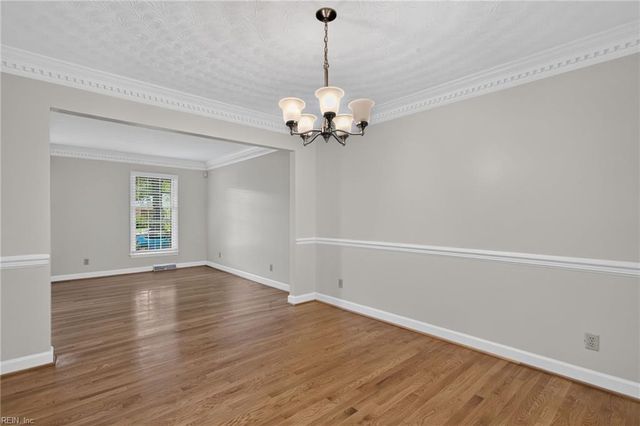 3208 Pineridge DR, Chesapeake, VA 23321