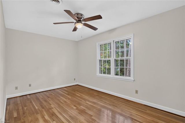 3208 Pineridge DR, Chesapeake, VA 23321