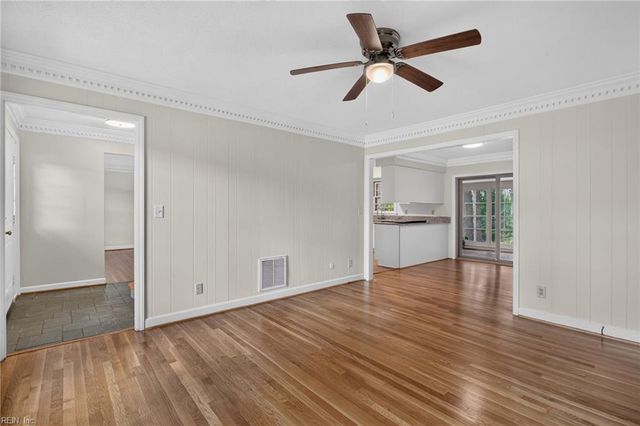 3208 Pineridge DR, Chesapeake, VA 23321