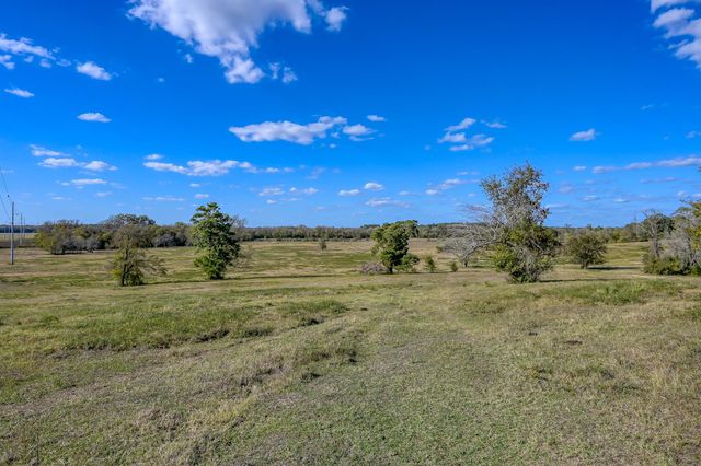 200 ACRES Spring Branch Road, Montgomery, TX 77316