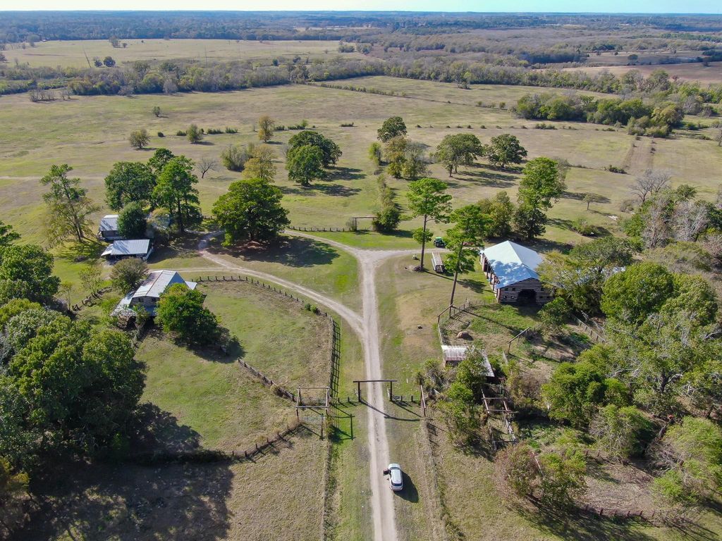 200 ACRES Spring Branch Road, Montgomery, TX 77316