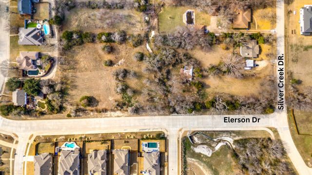 1000 Silver Creek Drive, Desoto, TX 75115