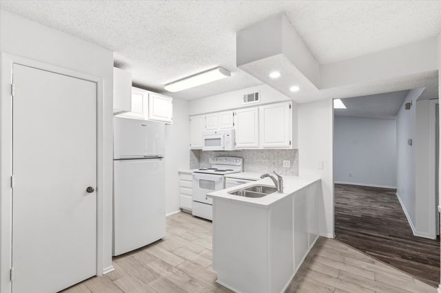 4830 Gatewood Road, Garland, TX 75043