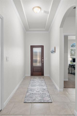 606 Linares LN, Austin, TX 78748