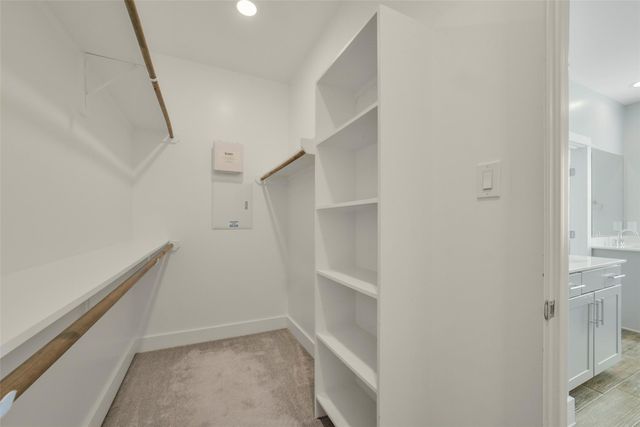 720 W Donovan Street, Houston, TX 77091