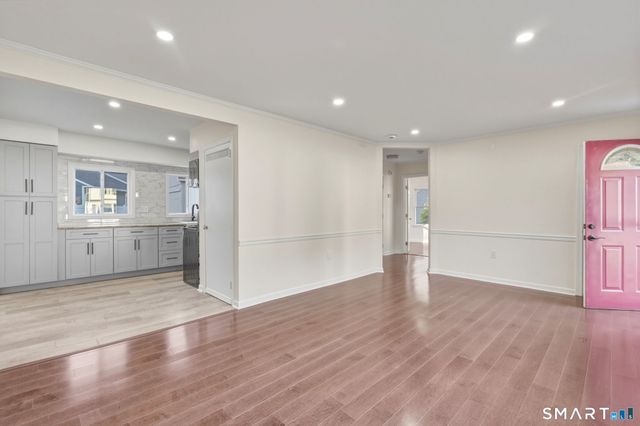 2 Oven Rock Road, Bethel, CT 06801