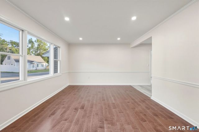 2 Oven Rock Road, Bethel, CT 06801