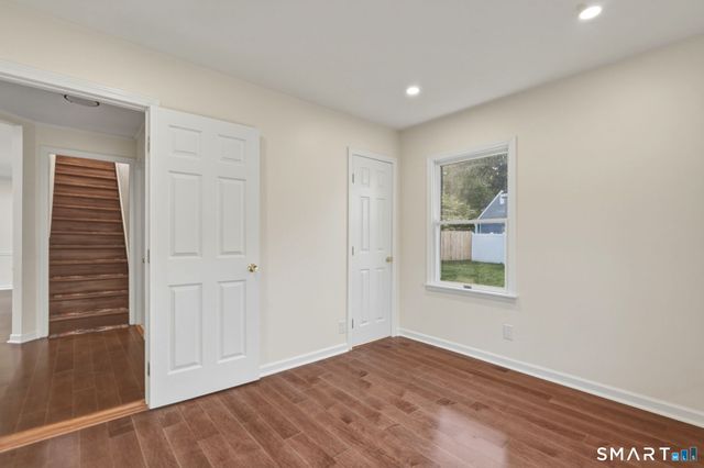 2 Oven Rock Road, Bethel, CT 06801