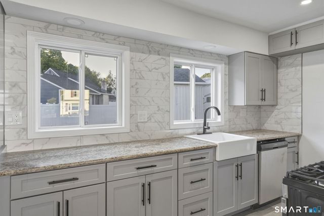 2 Oven Rock Road, Bethel, CT 06801
