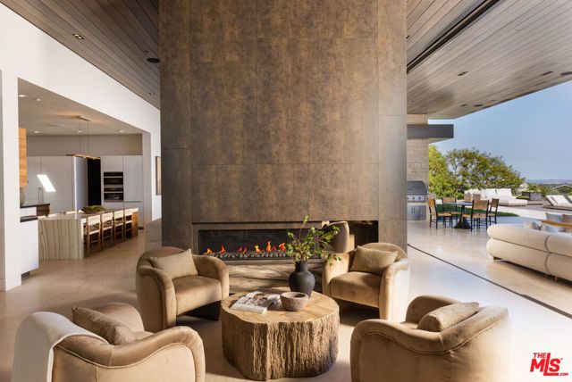 16058 Anoka Drive, Pacific Palisades (los Angeles), CA 90272