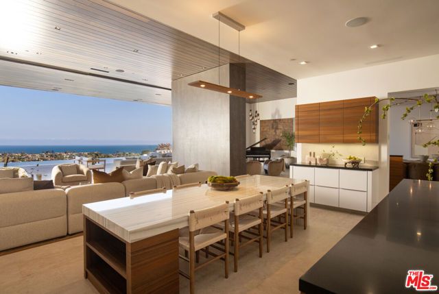 16058 Anoka Drive, Pacific Palisades (los Angeles), CA 90272
