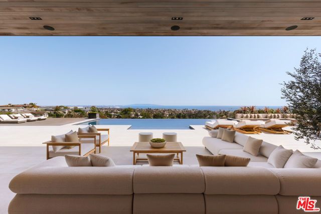 16058 Anoka Drive, Pacific Palisades (los Angeles), CA 90272