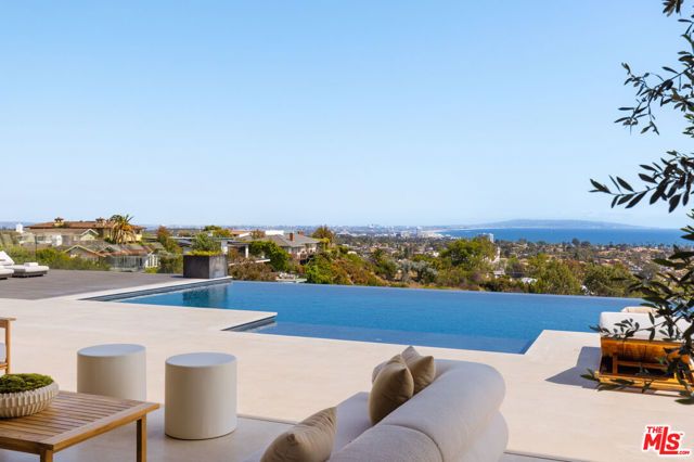 16058 Anoka Drive, Pacific Palisades (los Angeles), CA 90272