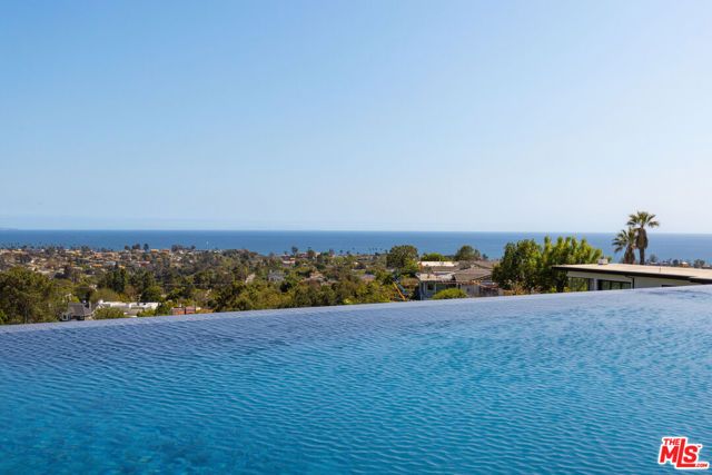 16058 Anoka Drive, Pacific Palisades (los Angeles), CA 90272