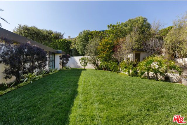 16058 Anoka Drive, Pacific Palisades (los Angeles), CA 90272