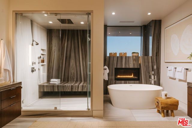 16058 Anoka Drive, Pacific Palisades (los Angeles), CA 90272